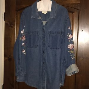 American Eagle Denim Shirt
